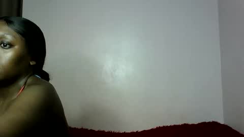 Snapshot of disah_002 chatting on March 4, 7:51 am disah_002 online show from March 4, 7:51 am