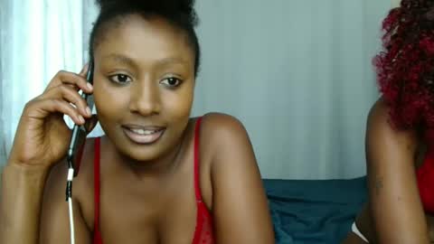 Snapshot of disah_002 chatting on November 13, 12:15 pm disah_002 online show from November 13, 12:15 pm