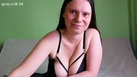 Snapshot of disco_fever80 chatting on July 19, 11:14 am disco_fever80 online show from July 19, 11:14 am