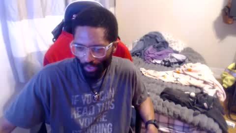 Snapshot of disr3sp3ctfully_dipp3d chatting on May 22, 2:33 pm Your Best Worst Nightmare online show from May 22, 2:33 pm