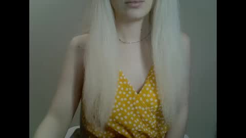Snapshot of ditamilton chatting on January 26, 12:33 pm DitaMilton online show from January 26, 12:33 pm