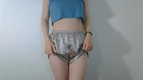 Snapshot of ditamilton chatting on July 21, 8:00 pm DitaMilton online show from July 21, 8:00 pm