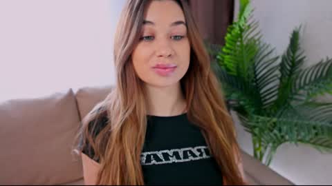 Tia online show from February 5, 7:07 am