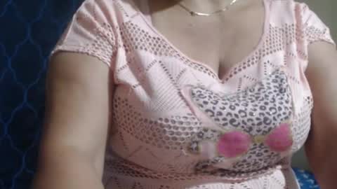 Snapshot of diviina chatting on June 8, 2:12 am diviina online show from June 8, 2:12 am