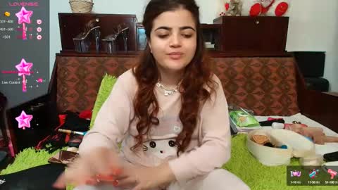 Snapshot of divine_goddess69 chatting on October 16, 8:43 pm Ana online show from October 16, 8:43 pm
