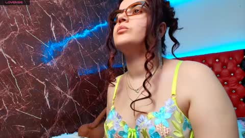 Snapshot of divine_goddess69 chatting on March 27, 3:34 am Ana online show from March 27, 3:34 am