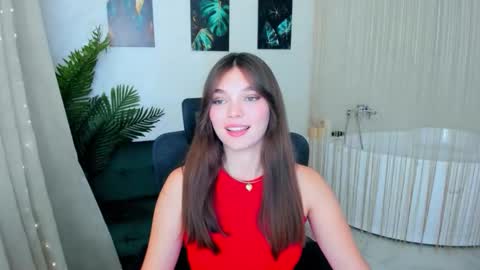 Snapshot of divineamour chatting on September 29, 11:26 am Hannah online show from September 29, 11:26 am