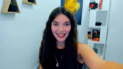 Snapshot of divineamour chatting on October 9, 11:41 am Hannah online show from October 9, 11:41 am