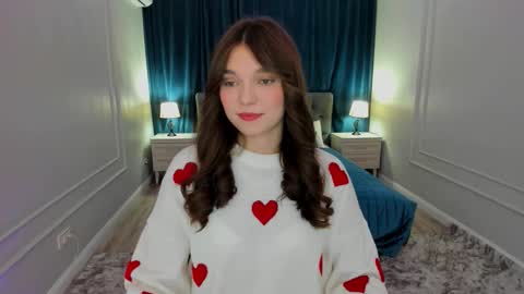 Snapshot of divineamour chatting on December 1, 7:08 pm Hannah online show from December 1, 7:08 pm