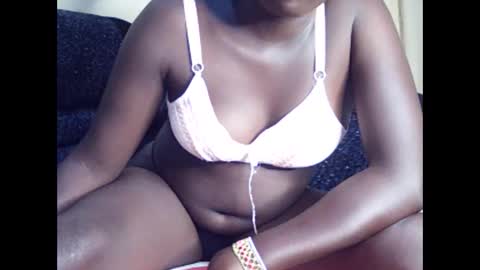 divineassgoddess online show from December 23, 12:30 am