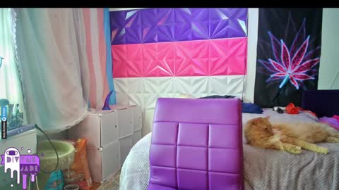 Snapshot of divynejade chatting on December 28, 7:00 am Jade Divyne online show from December 28, 7:00 am