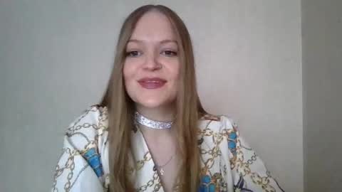 Snapshot of dixie_bangbang chatting on April 18, 1:37 pm dixie_bangbang online show from April 18, 1:37 pm