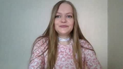 Snapshot of dixie_bangbang chatting on April 21, 2:23 pm dixie_bangbang online show from April 21, 2:23 pm