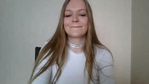 Snapshot of dixie_bangbang chatting on April 22, 8:39 am dixie_bangbang online show from April 22, 8:39 am