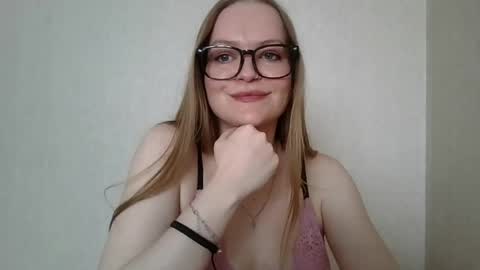 Snapshot of dixie_bangbang chatting on May 5, 10:01 am dixie_bangbang online show from May 5, 10:01 am