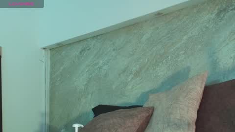 Snapshot of dixie_grey1 chatting on April 4, 2:25 pm Sofia online show from April 4, 2:25 pm