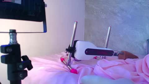 Snapshot of dixie_grey1 chatting on July 28, 3:21 pm Sofia online show from July 28, 3:21 pm