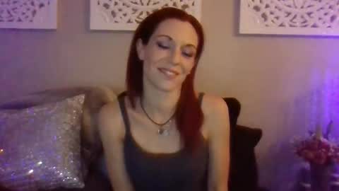 dixieglam online show from February 18, 11:33 am