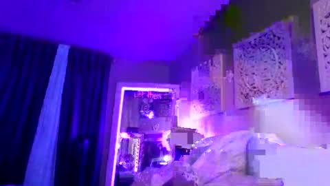 Snapshot of dixieglam chatting on February 17, 9:06 am dixieglam online show from February 17, 9:06 am