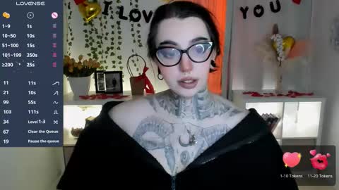 Snapshot of dixipixi_ chatting on February 20, 5:59 am dixipixi_ online show from February 20, 5:59 am