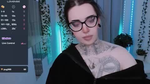 Snapshot of dixipixi_ chatting on March 14, 5:46 am dixipixi_ online show from March 14, 5:46 am