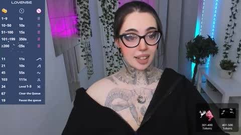 Snapshot of dixipixi_ chatting on March 28, 5:51 am dixipixi_ online show from March 28, 5:51 am
