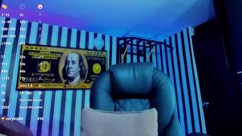 Snapshot of dixon_ray_ chatting on January 4, 3:40 am Dixon online show from January 4, 3:40 am