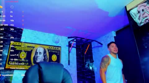 Snapshot of dixon_ray_ chatting on October 20, 1:06 am Dixon online show from October 20, 1:06 am