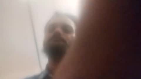 Snapshot of dixonbird41 chatting on April 3, 3:10 pm dixonbird41 online show from April 3, 3:10 pm