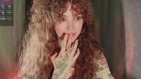 Snapshot of dizer_clop chatting on December 5, 8:49 pm Dizer online show from December 5, 8:49 pm