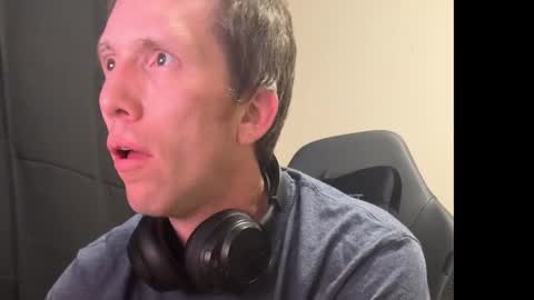 Snapshot of dizzyash chatting on January 14, 1:22 am Hansel and Gretle online show from January 14, 1:22 am