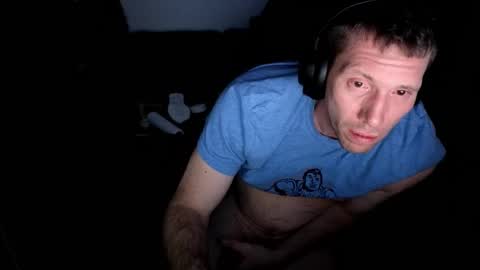 Snapshot of dizzyash chatting on March 13, 2:51 am Hansel and Gretle online show from March 13, 2:51 am