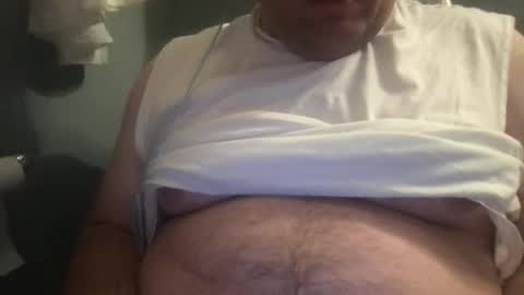 Snapshot of dj_stud chatting on November 4, 7:18 am dj_stud online show from November 4, 7:18 am