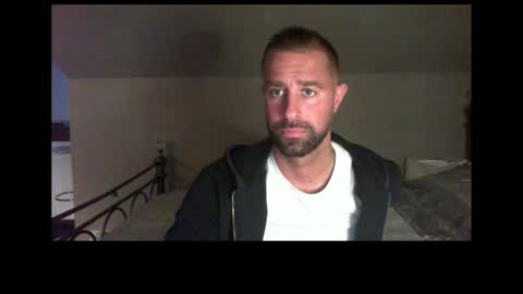 Snapshot of djay15013 chatting on November 23, 4:07 pm djay15013 online show from November 23, 4:07 pm