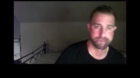 Snapshot of djay15013 chatting on December 20, 8:05 pm djay15013 online show from December 20, 8:05 pm