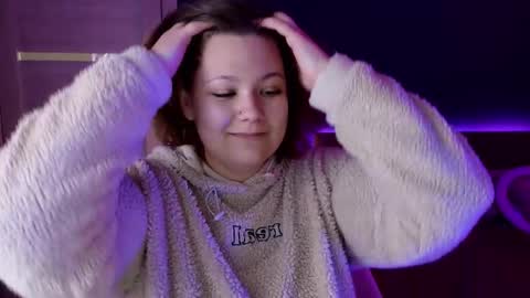 Snapshot of djennapalme chatting on October 15, 3:06 am Jenia online show from October 15, 3:06 am