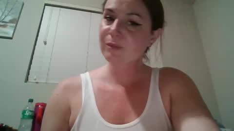 SNEAKYLNK online show from January 8, 4:37 am