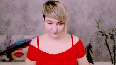 djullia online show from February 14, 8:33 am