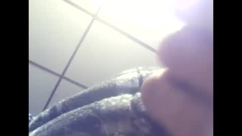 Snapshot of dkboxer chatting on March 7, 4:55 pm dkboxer online show from March 7, 4:55 pm