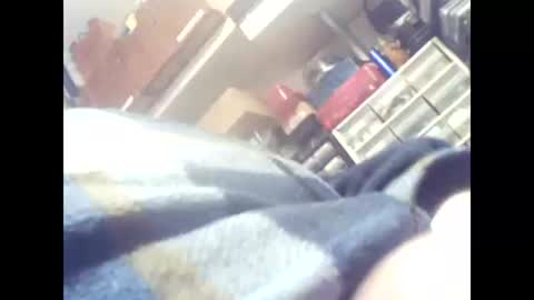 Snapshot of dkboxer chatting on March 10, 11:27 pm dkboxer online show from March 10, 11:27 pm