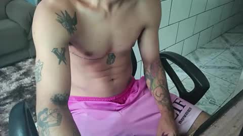 Snapshot of dmacedo96 chatting on January 26, 2:41 pm AmigodotadoZL online show from January 26, 2:41 pm