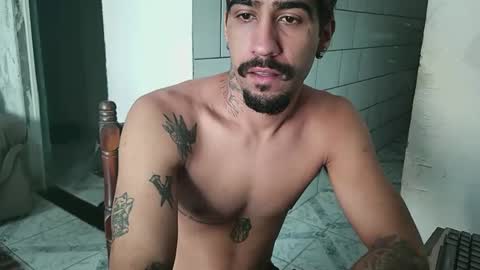 Snapshot of dmacedo96 chatting on February 16, 12:54 pm AmigodotadoZL online show from February 16, 12:54 pm