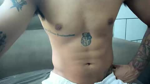 Snapshot of dmacedo96 chatting on March 3, 4:35 pm AmigodotadoZL online show from March 3, 4:35 pm