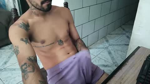 Snapshot of dmacedo96 chatting on March 10, 5:18 pm AmigodotadoZL online show from March 10, 5:18 pm