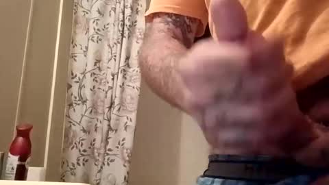 Snapshot of dman52026 chatting on March 28, 5:07 am dman52026 online show from March 28, 5:07 am