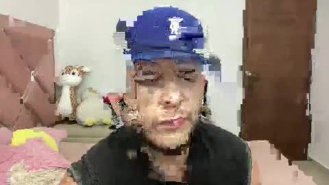 Snapshot of dmtri_fuck21 chatting on March 24, 7:02 am JOHAN online show from March 24, 7:02 am