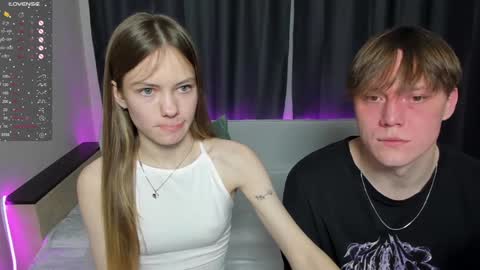 Polly and Kiriko online show from December 4, 8:18 pm