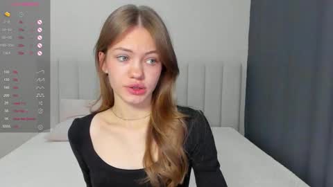 Polly and Kiriko online show from September 21, 6:37 am