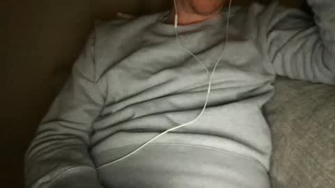 Snapshot of doctor_luv_69 chatting on May 1, 8:24 pm doctor_luv_69 online show from May 1, 8:24 pm