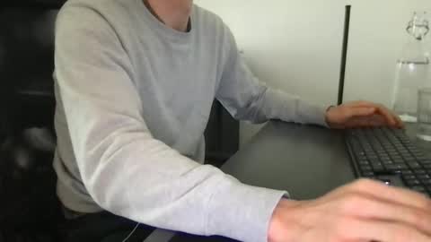 Snapshot of doctor_luv_69 chatting on May 28, 10:56 am doctor_luv_69 online show from May 28, 10:56 am